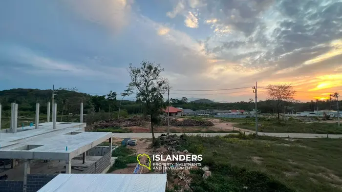 Modern 3-bdrm pool villa with views of the sea and sunsets (Maenam)