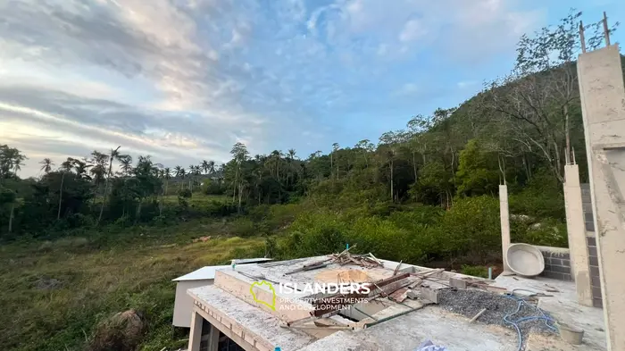 Modern 3-bdrm pool villa with views of the sea and sunsets (Maenam)
