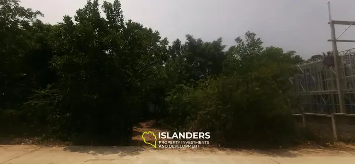 800 SqM flat land in central location
