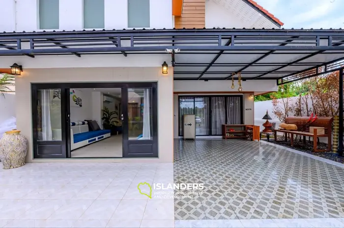 Two-story 4-bdrm house in a convenient location (Bophut)