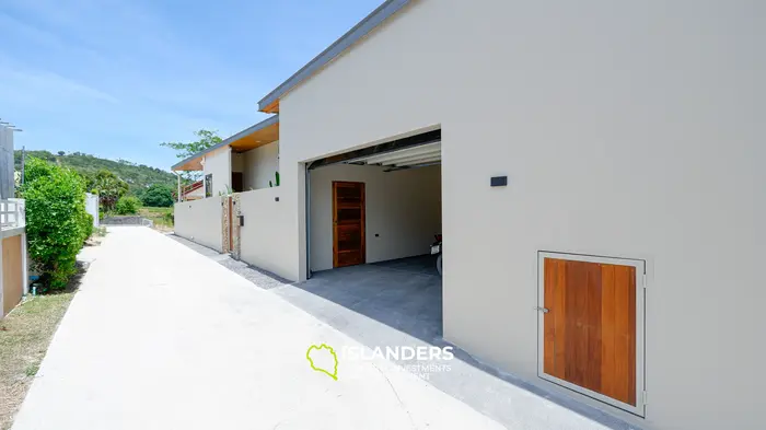 3-bdrm pool villa with a solar panels and a private well (Bophut)