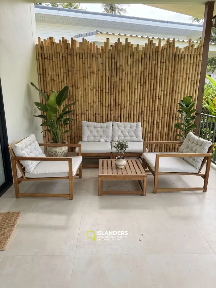 1 Rai property with 2 villas in Coconut Lane