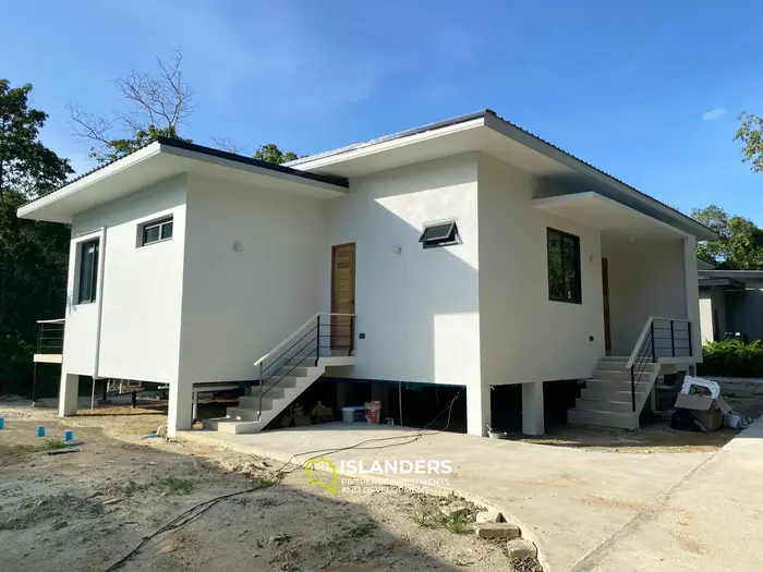 Brand-New 3-Bedroom Pool Villa for Sale – Hin Kong 