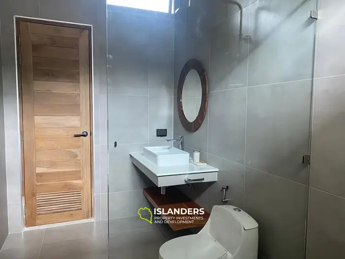 Brand-New 3-Bedroom Pool Villa for Sale – Hin Kong 