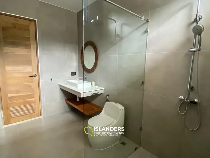 Brand-New 3-Bedroom Pool Villa for Sale – Hin Kong 
