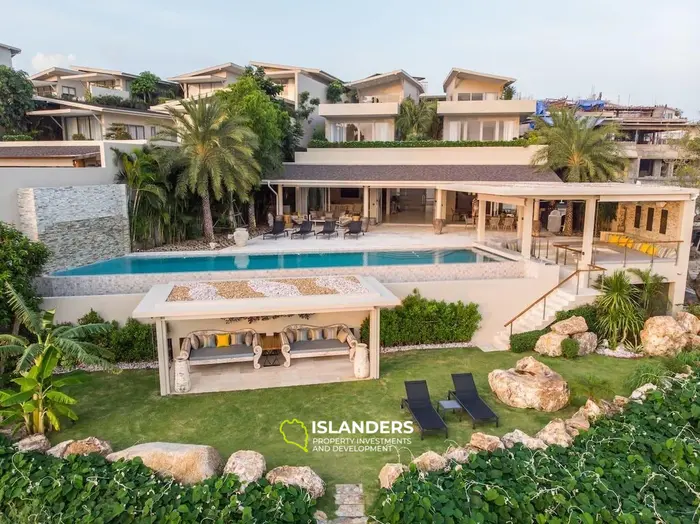 6-bdrm pool villa with ocean view (Choeng Mon)