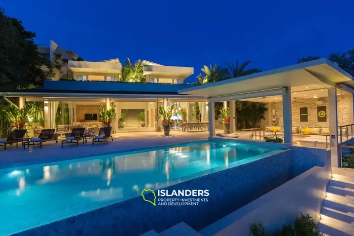 6-bdrm pool villa with ocean view (Choeng Mon)