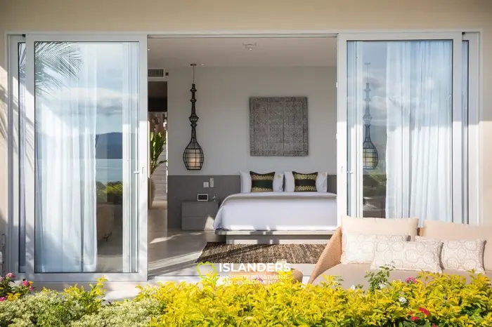 6-bdrm pool villa with ocean view (Choeng Mon)