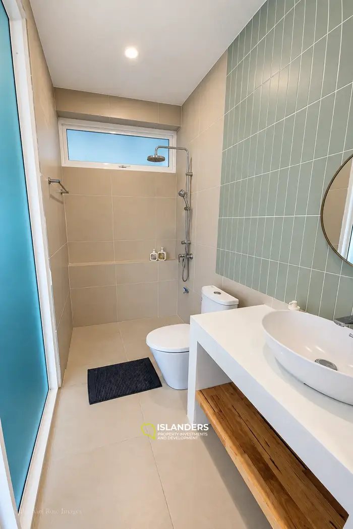 🌴 4-Bedroom Private Pool Villa – Wok Tum, Koh Phangan 