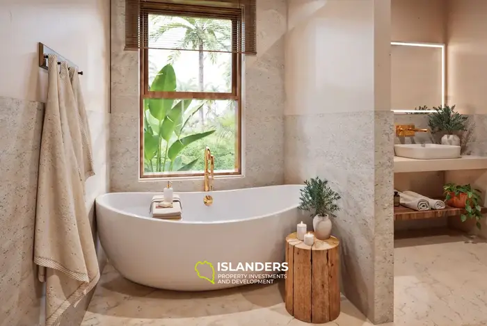 2-bdrm tropical pool villa with a palm-filled garden (Maenam)