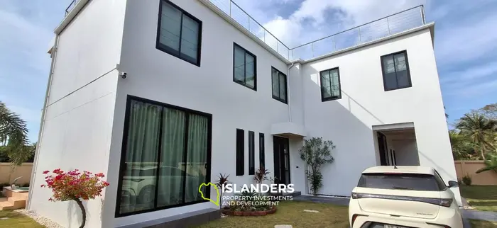 4-bdrm beachfront pool villa (Lipa Noi)