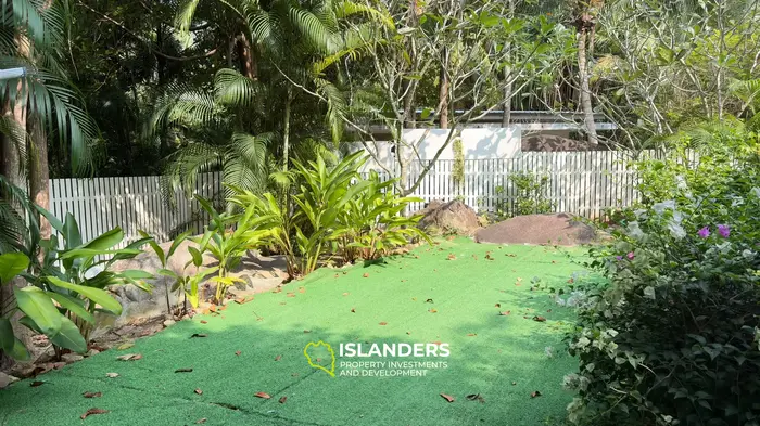 🌴 3-HOUSE TROPICAL PROPERTY WITH PRIVATE POOL