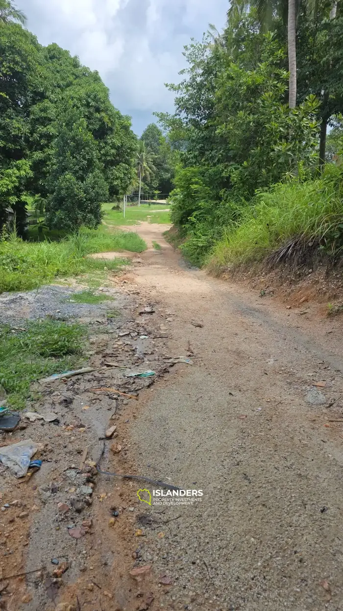  400 SQ.M. LAND FOR SALE IN HIN KONG