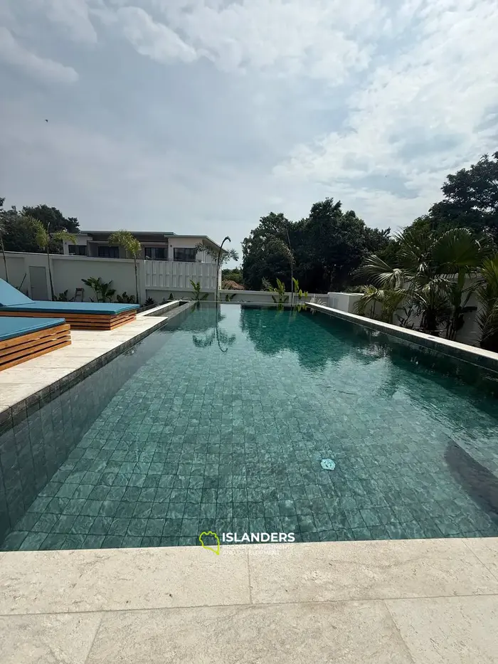 3-bdrm pool villa with a plot featuring a tropical garden (Choeng Mon)