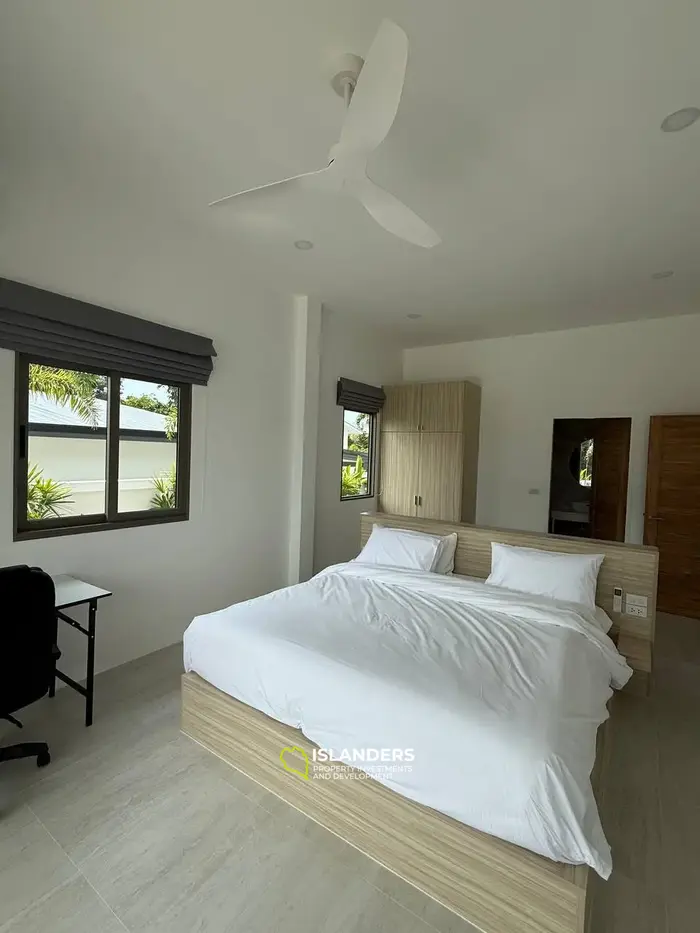 3-bdrm pool villa with a plot featuring a tropical garden (Choeng Mon)