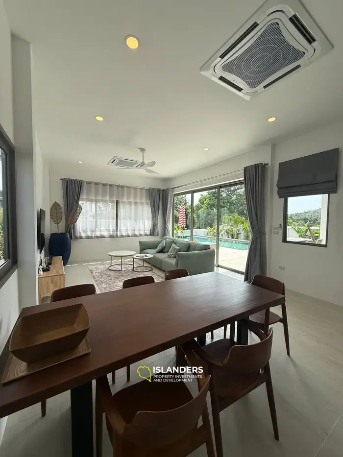 3-bdrm pool villa with a plot featuring a tropical garden (Choeng Mon)