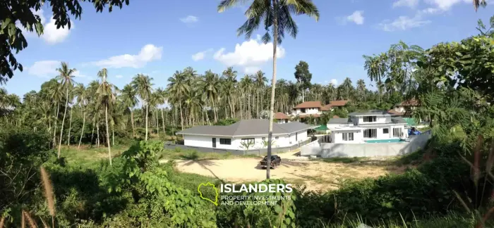 أرض بمساحة 1740 متر مربع مطلة على الحديقة في ماي نام