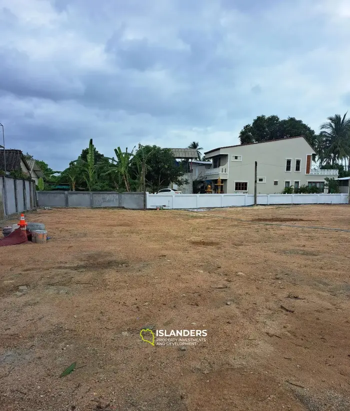 قطعة أرض للبيع بالقرب من المطار في كوه ساموي