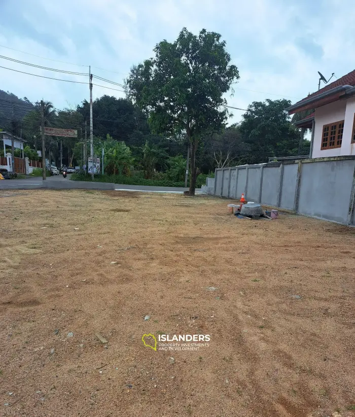 قطعة أرض للبيع بالقرب من المطار في كوه ساموي