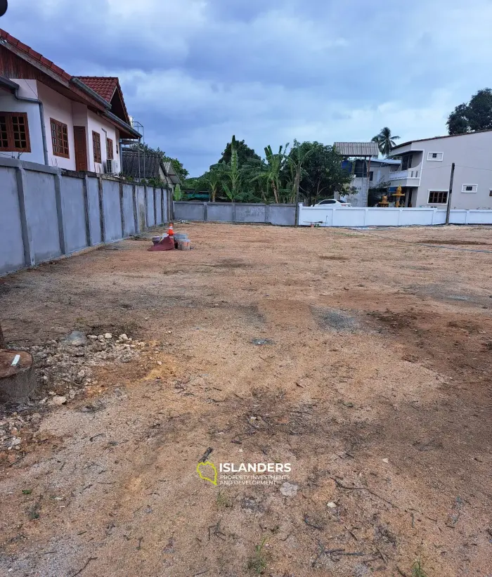 قطعة أرض للبيع بالقرب من المطار في كوه ساموي