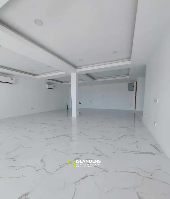 Villa nouvellement construite avec vue sur le coucher de soleil à Bangrak à vendre