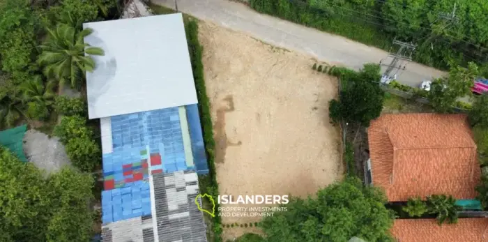  426 m² flaches Grundstück mit Gartenblick in Bophut zu verkaufen