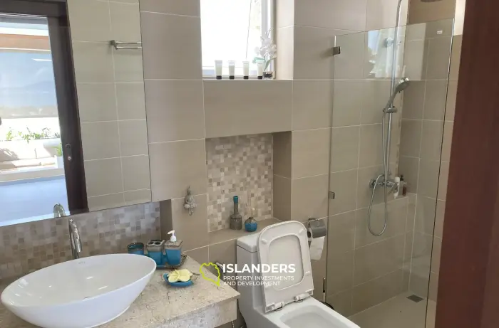 ボプットビーチの近くにある素晴らしいシービュープールヴィラ