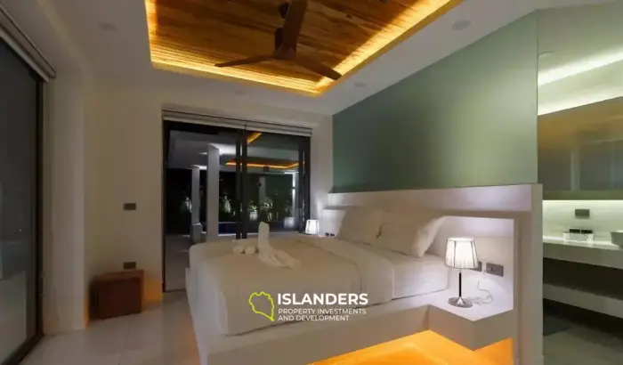Moderna y hermosa villa en Maenam en venta