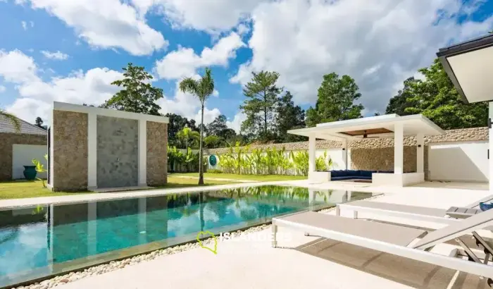 Moderna y hermosa villa en Maenam en venta