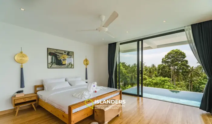 Fantastic 4 Bedroom Villa for Sale in Koh Samui
