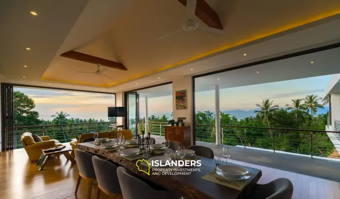 Fantastic 4 Bedroom Villa for Sale in Koh Samui