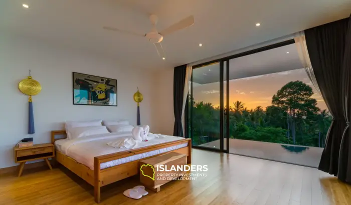 Fantastic 4 Bedroom Villa for Sale in Koh Samui