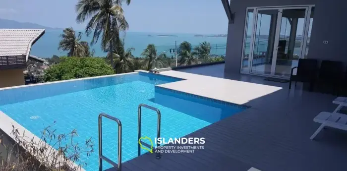 Stunning Villa with Breathtaking Views in Koh Samui for Sale