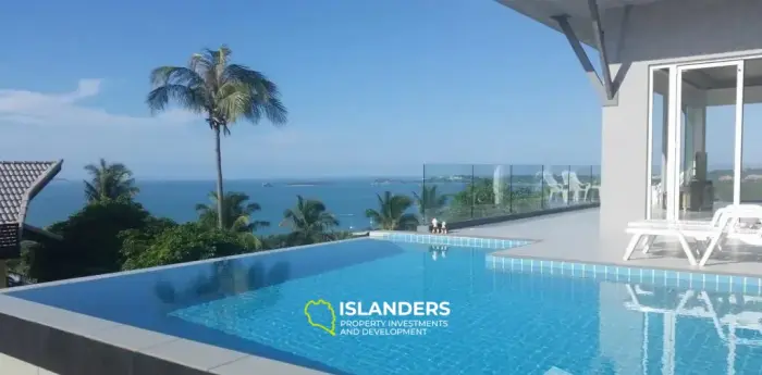Stunning Villa with Breathtaking Views in Koh Samui for Sale