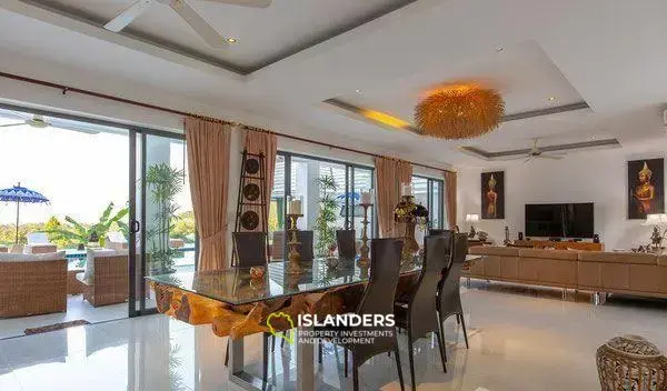 5 Bedrooms Seaview Villa in Maenam for Sale