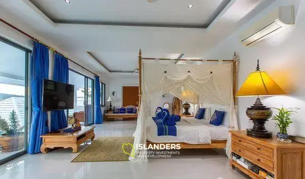 5 Bedrooms Seaview Villa in Maenam for Sale
