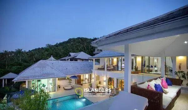 5 Bedrooms Seaview Villa in Maenam for Sale