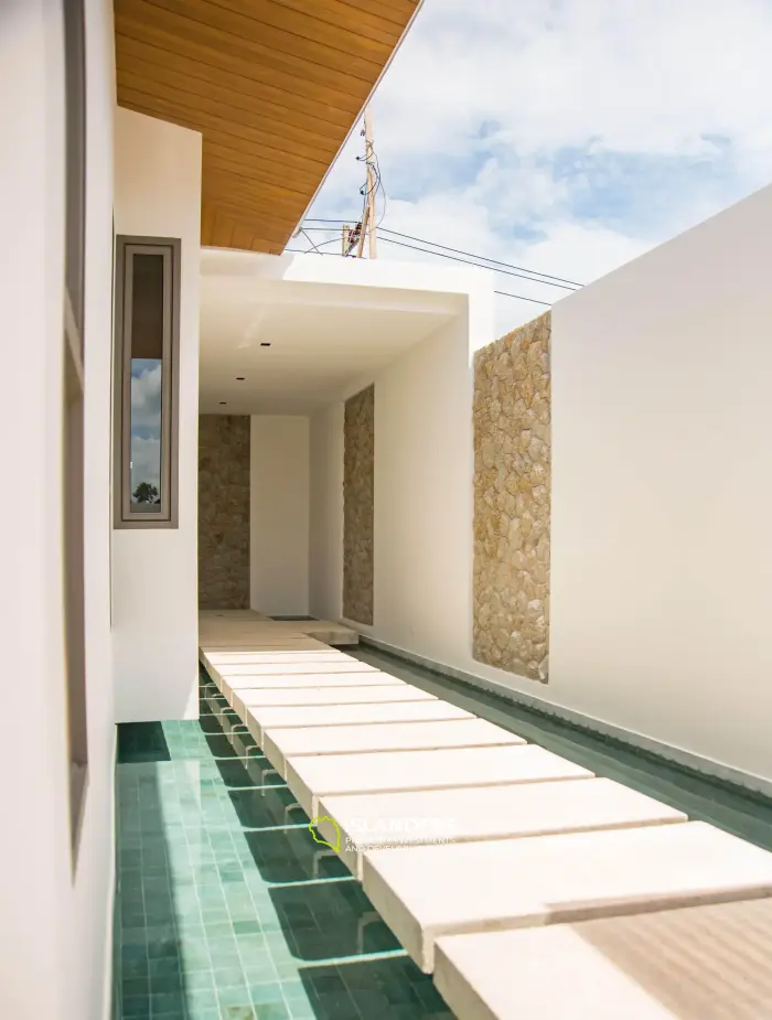 3 Bedroom Balinese Style Villa in Bangrak