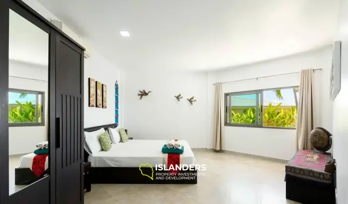 5 Bedrooms Pool Villa for Sale With 180 Degree Seaview in Bophut