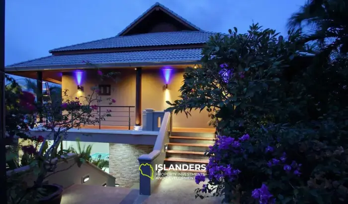 5 Bedrooms Pool Villa for Sale With 180 Degree Seaview in Bophut
