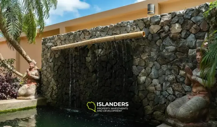 5 Bedrooms Pool Villa for Sale With 180 Degree Seaview in Bophut