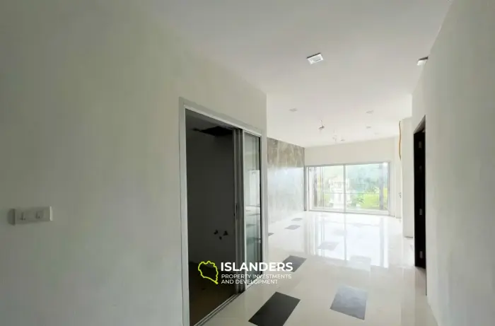 Квартира с 3 спальнями на продажу в Replay Residence &amp; Вилла с бассейном