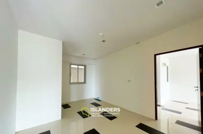 Квартира с 3 спальнями на продажу в Replay Residence &amp; Вилла с бассейном