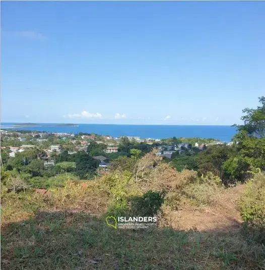 Superbe terrain avec vue sur la mer à Chaweng Noi