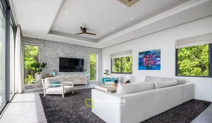 Luxueuse villa de 4 chambres dans les collines calmes de Maenam