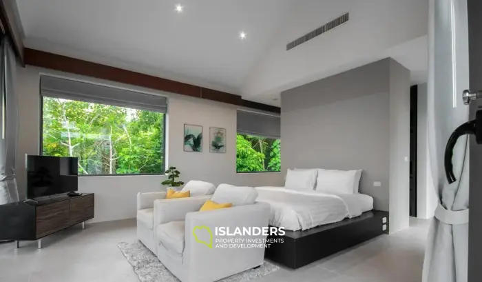 Luxueuse villa de 4 chambres dans les collines calmes de Maenam