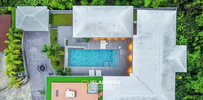 Luxueuse villa de 4 chambres dans les collines calmes de Maenam