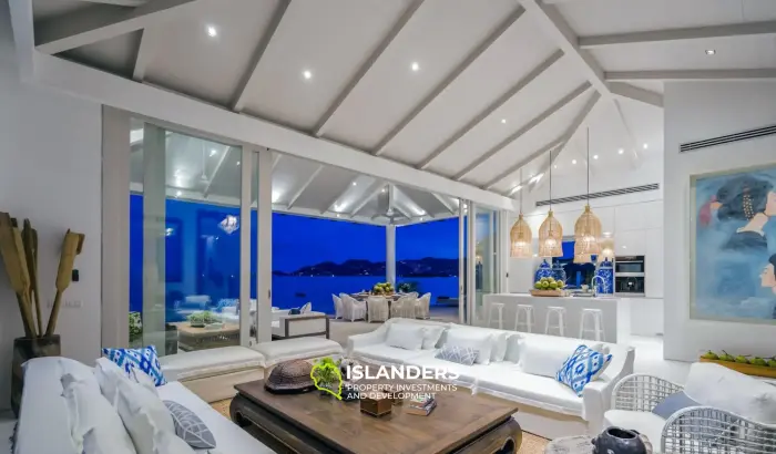 Magnifique villa de 4 chambres en bord de mer à Chaweng à vendre
