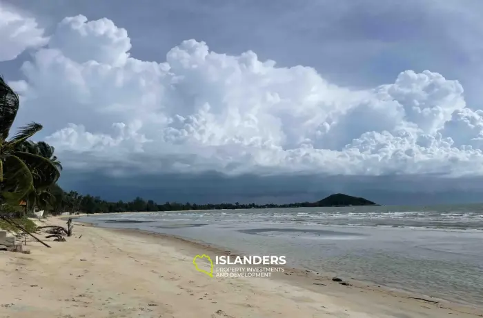 Flat Land Near the Beach in Lipa Noi for Sale