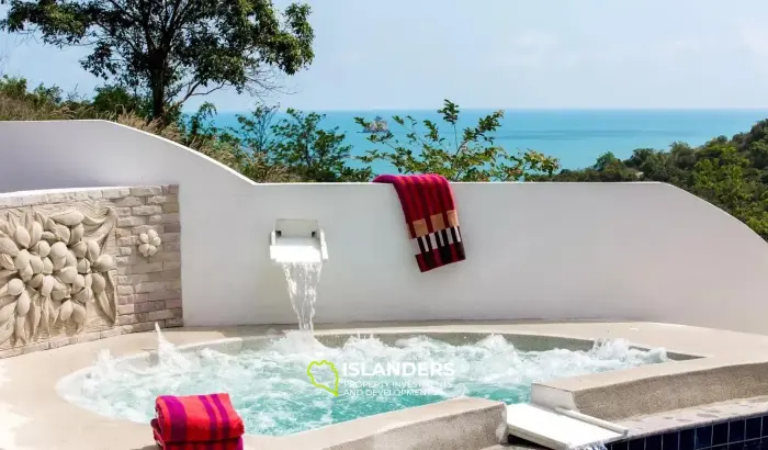 6 Bedroom Villa for sale at Tongson Bay Villas 